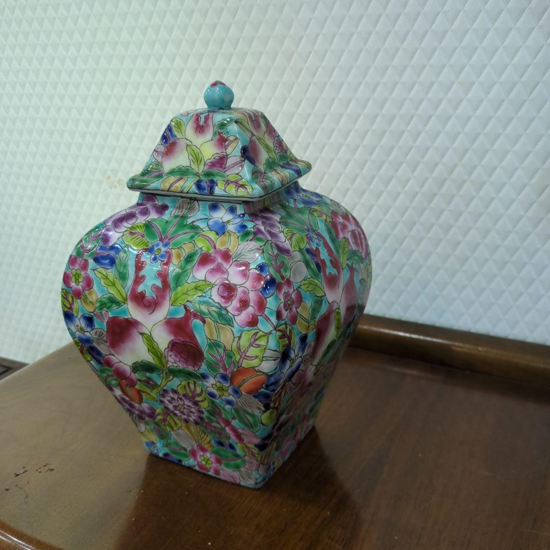 レトロ　中国　陶器壺　蓋付き　飾り壺　入れ物　陶器　花尽くし