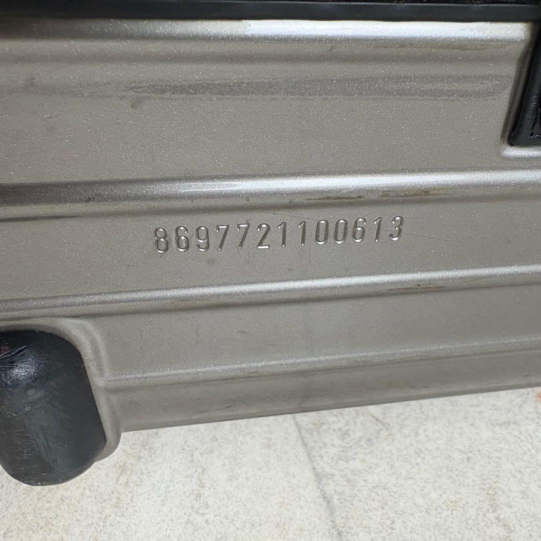 リモワ　サルサ　104L 4輪　プロセコ　TSA キャリーケース　大容量