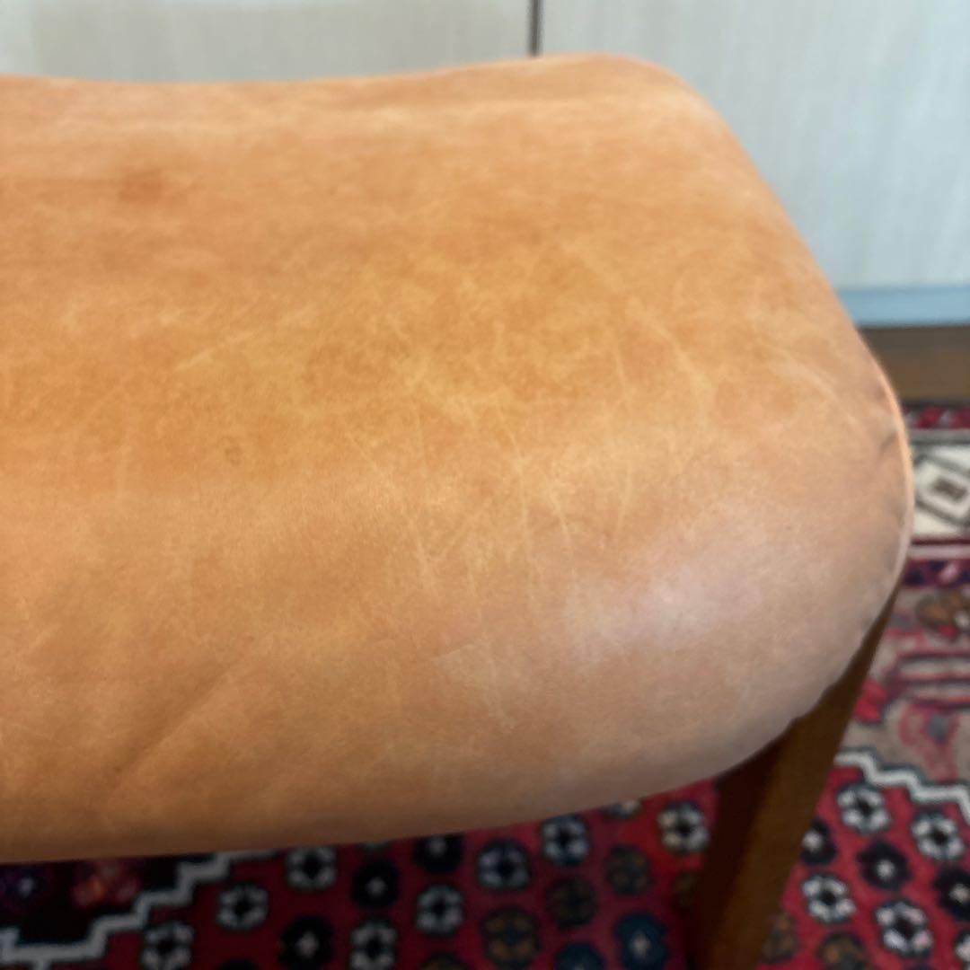 アンティーク　オットマン　革張り無垢木材