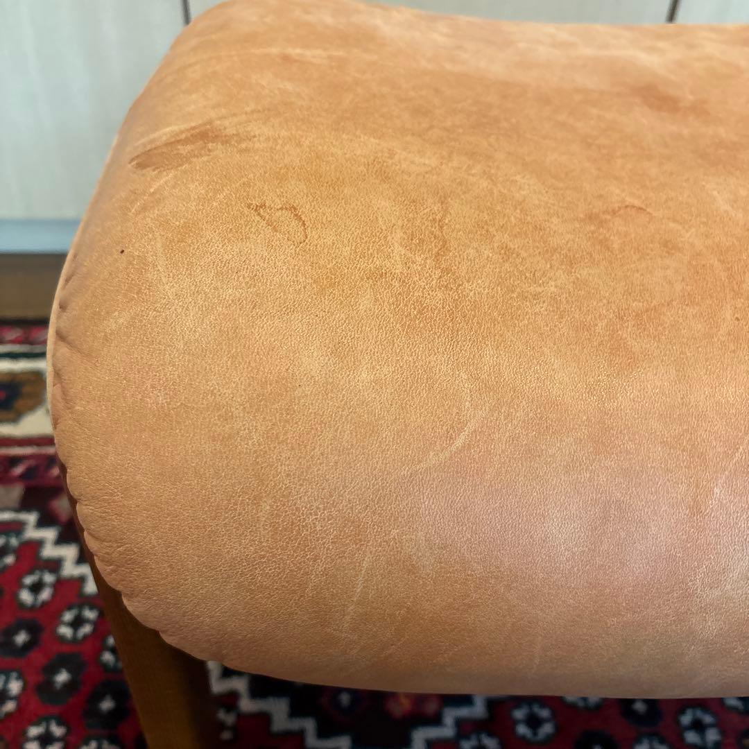 アンティーク　オットマン　革張り無垢木材