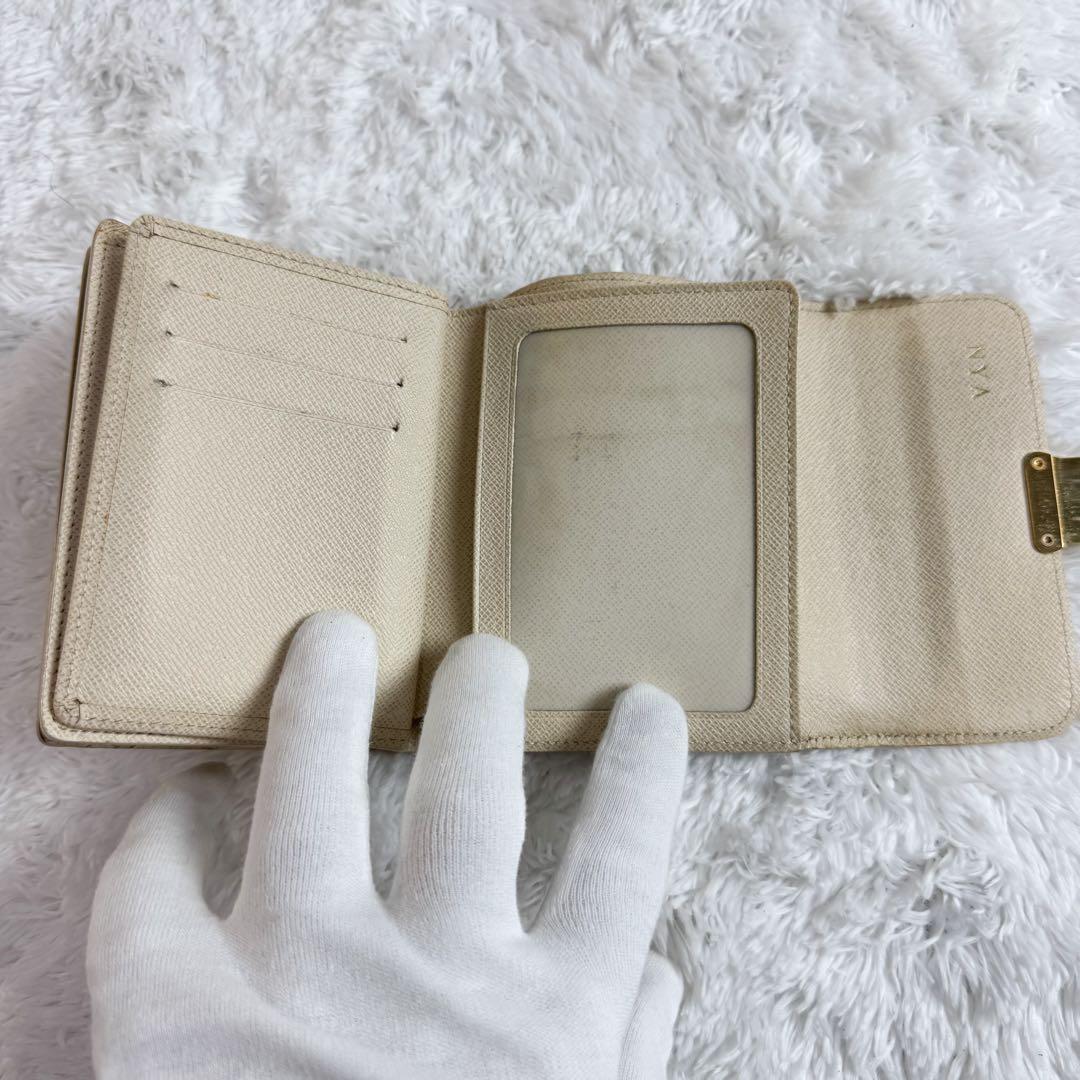 ルイヴィトン ダミエアズール ポルトフォイユ ジョイ 3つ折り財布 白