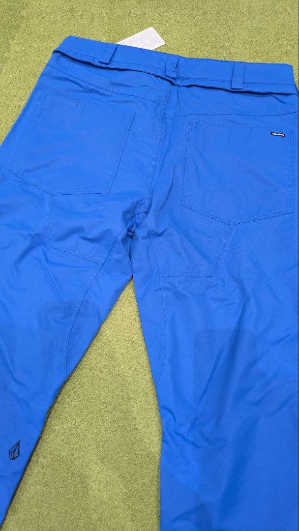新品未使用　定価26400円　VOLCOM　スノーボード パンツ