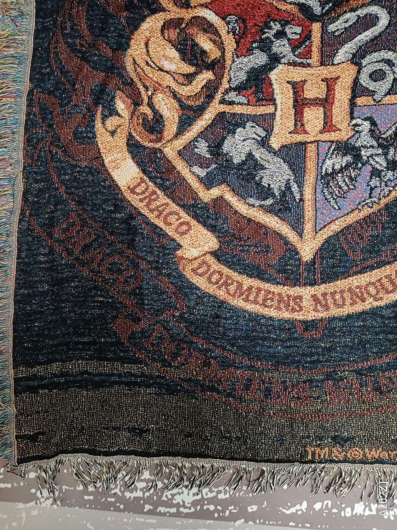 ハリー・ポッター 紋章ラグ 約130cm x 150cm