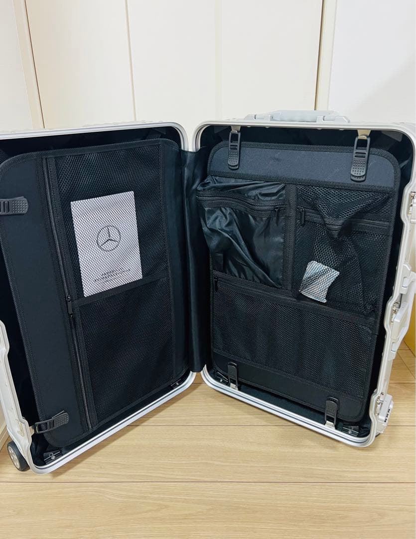 ★新品未使用 メルセデスベンツスーツケース 65L TSAロック付き★