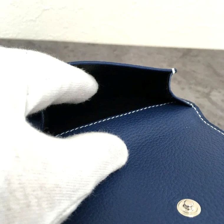 送料込み！ 未使用品 SAINT LAURENT コンパウトウォレット 526