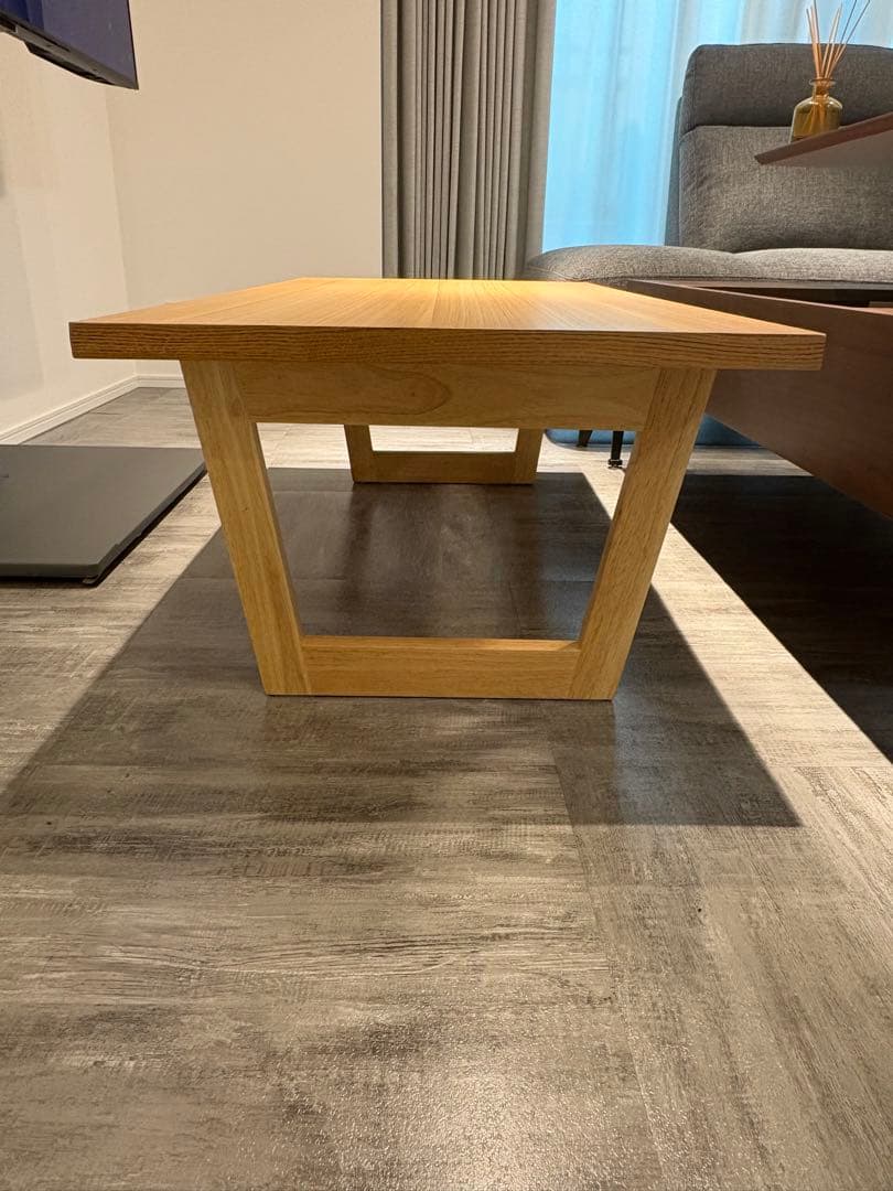 LOWYAの折りたたみ式ローテーブル