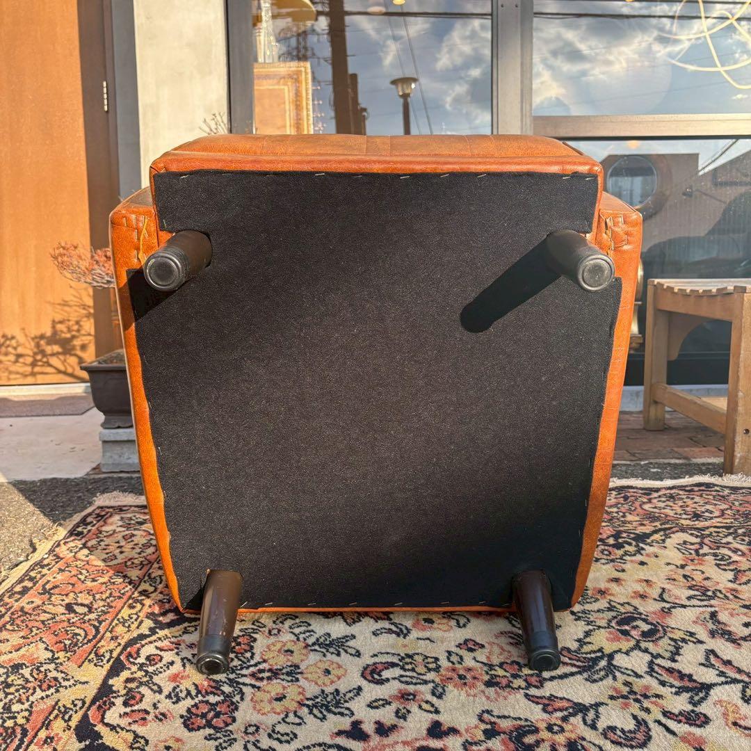 ビンテージ　レザーチェア　木製アームレスト　応接セット　1/2