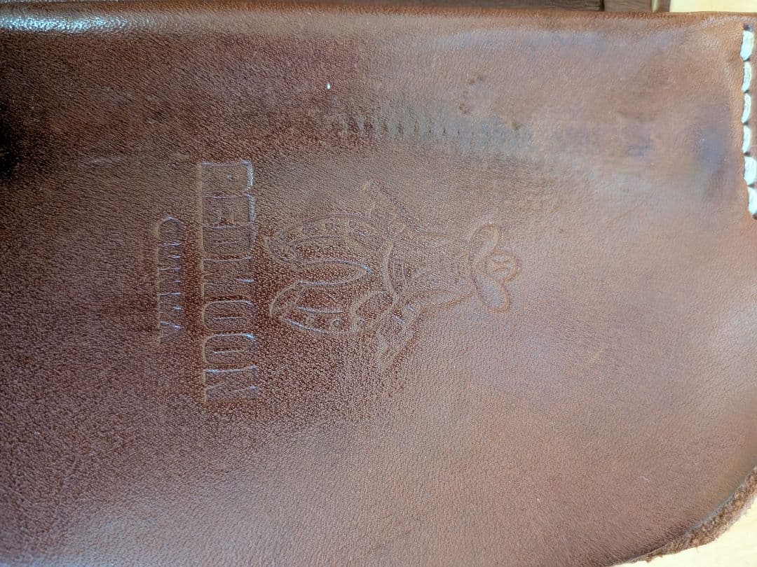 RED MOON レザー 二つ折り財布