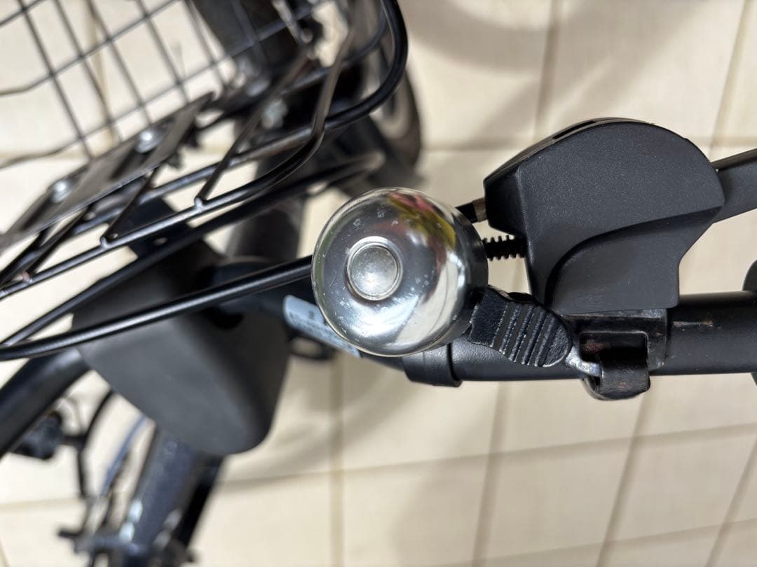 『引き取り限定』 HUMMER キッズ自転車 ブラック バスケット付き