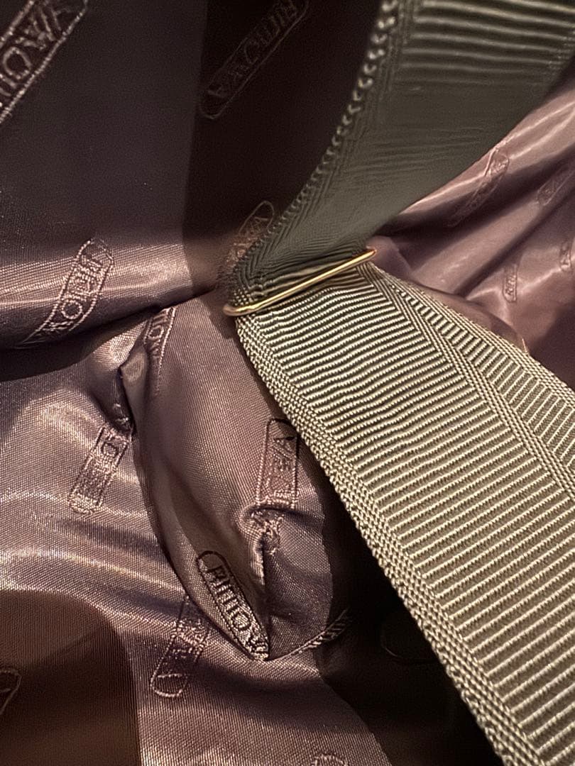 美品/SALE/お得）REMOWAリモワ トパーズ ステルス 82L