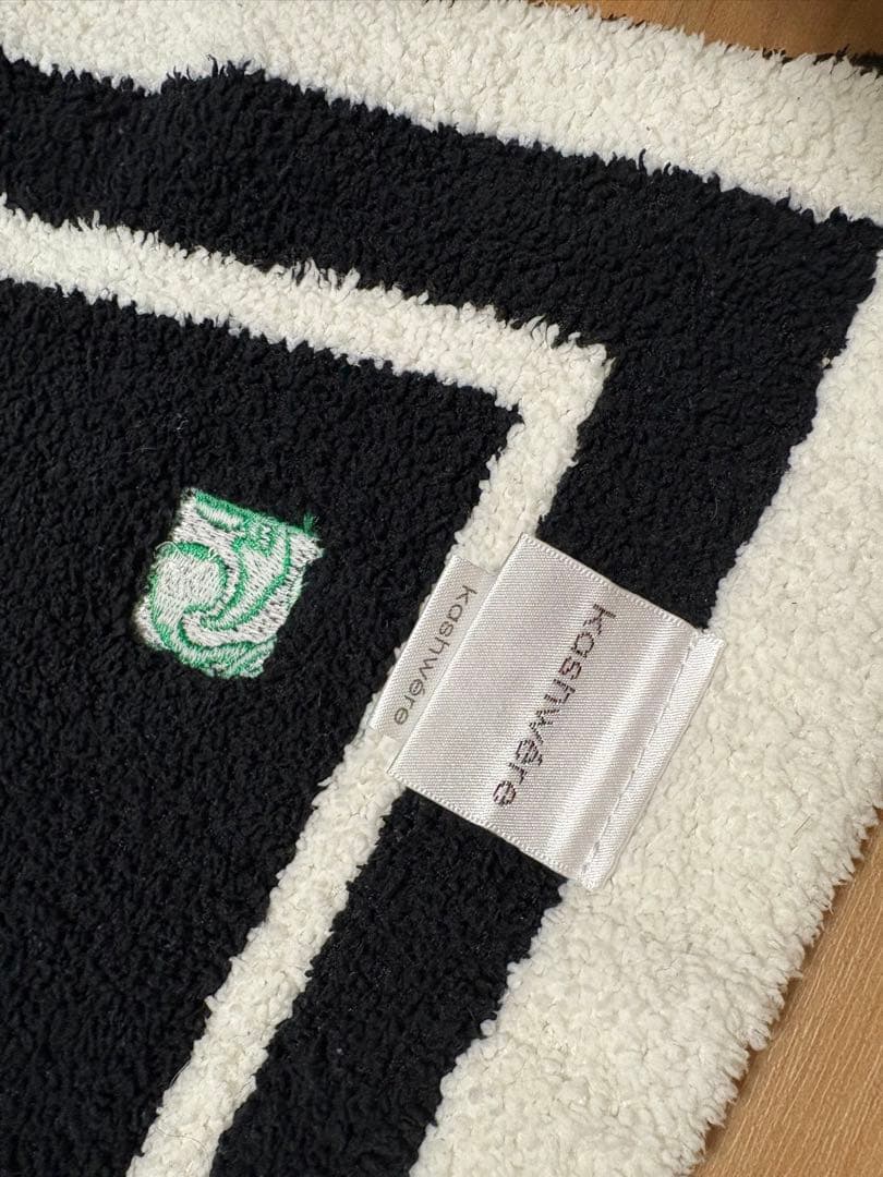 美品 kashwereクマ ブランケット