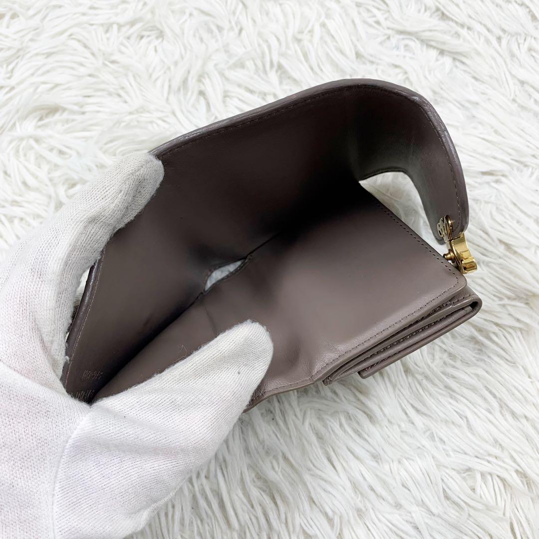 A*A様 【✨美品✨】 セリーヌ トリオンフ 三つ折り財布 ペブル