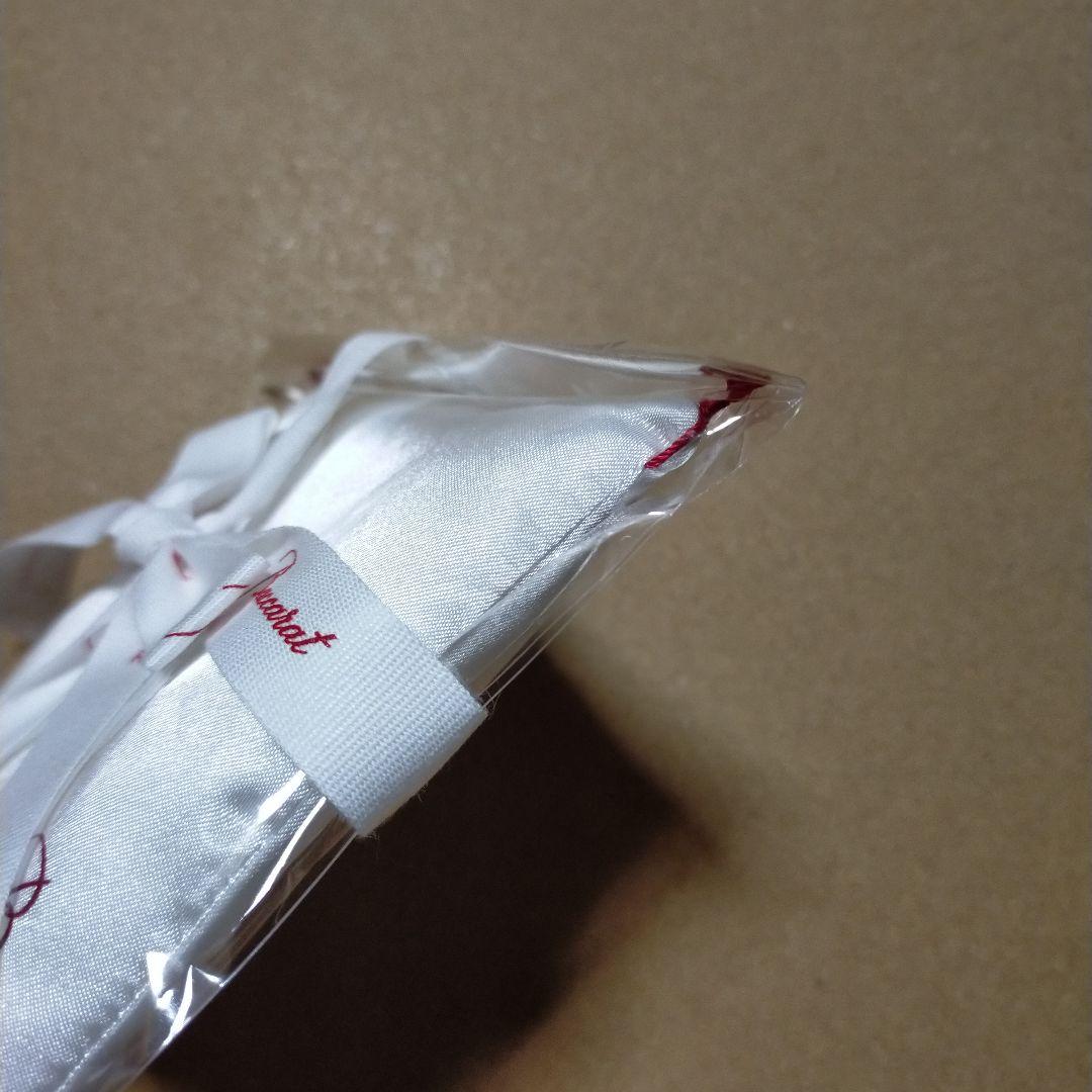 S未使用 オリジナルクッション 座布団 赤・白セット バカラ 紙袋付き