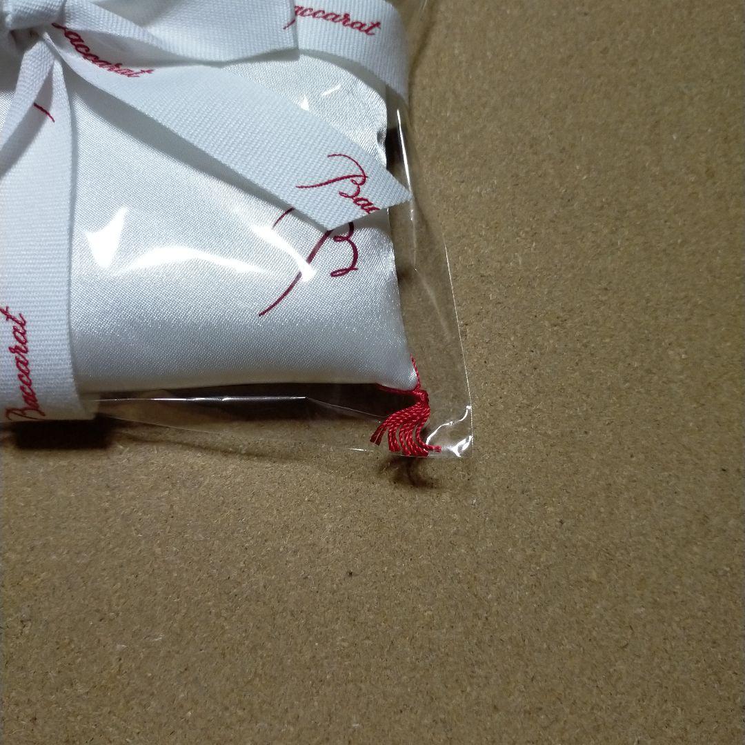 S未使用 オリジナルクッション 座布団 赤・白セット バカラ 紙袋付き