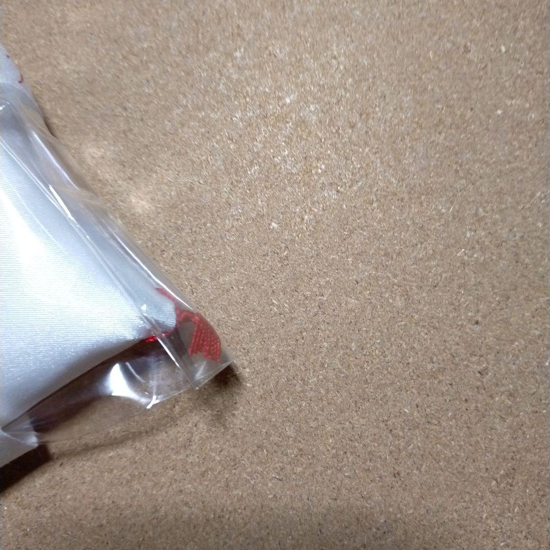 S未使用 オリジナルクッション 座布団 赤・白セット バカラ 紙袋付き