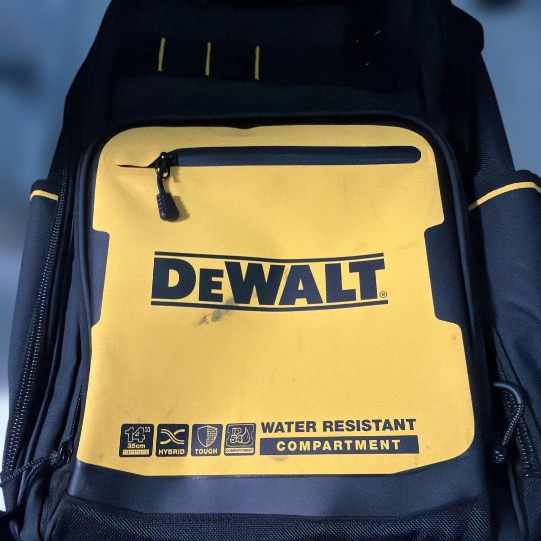 デウォルト(DEWALT) キャスター付きバックパック 収納ケース