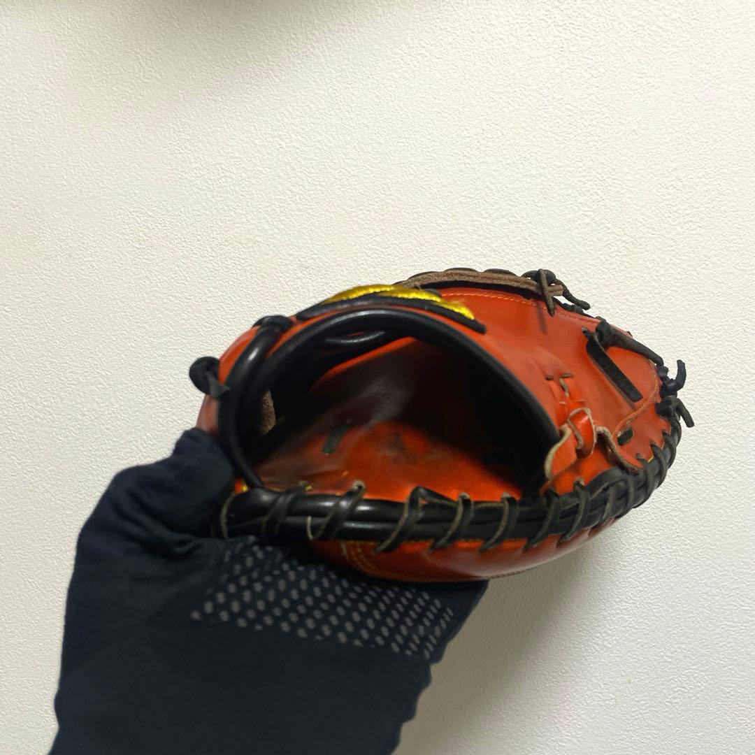 ミズノプロ 読売 阿部慎之助選手 実使用 硬式 キャッチャーミット 2005年