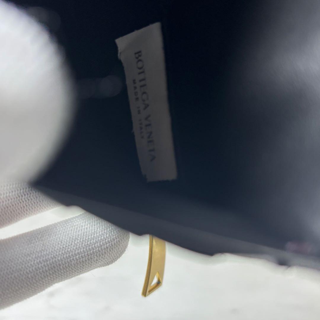 BOTTEGA VENETA ボッテガヴェネタ カセット 2つ折り財布