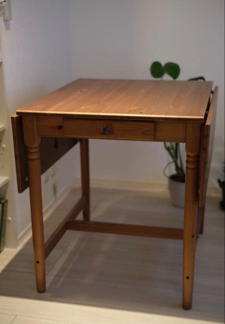 IKEA INGATORP 折りたたみ　ダイニングテーブル