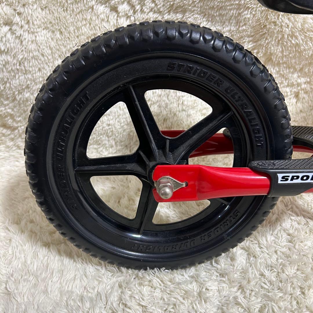 【未使用級】STRIDER SPORTS ストライダー スポーツ 12　レッド