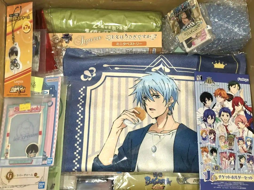 アニメ　ゲームグッズまとめ　300点