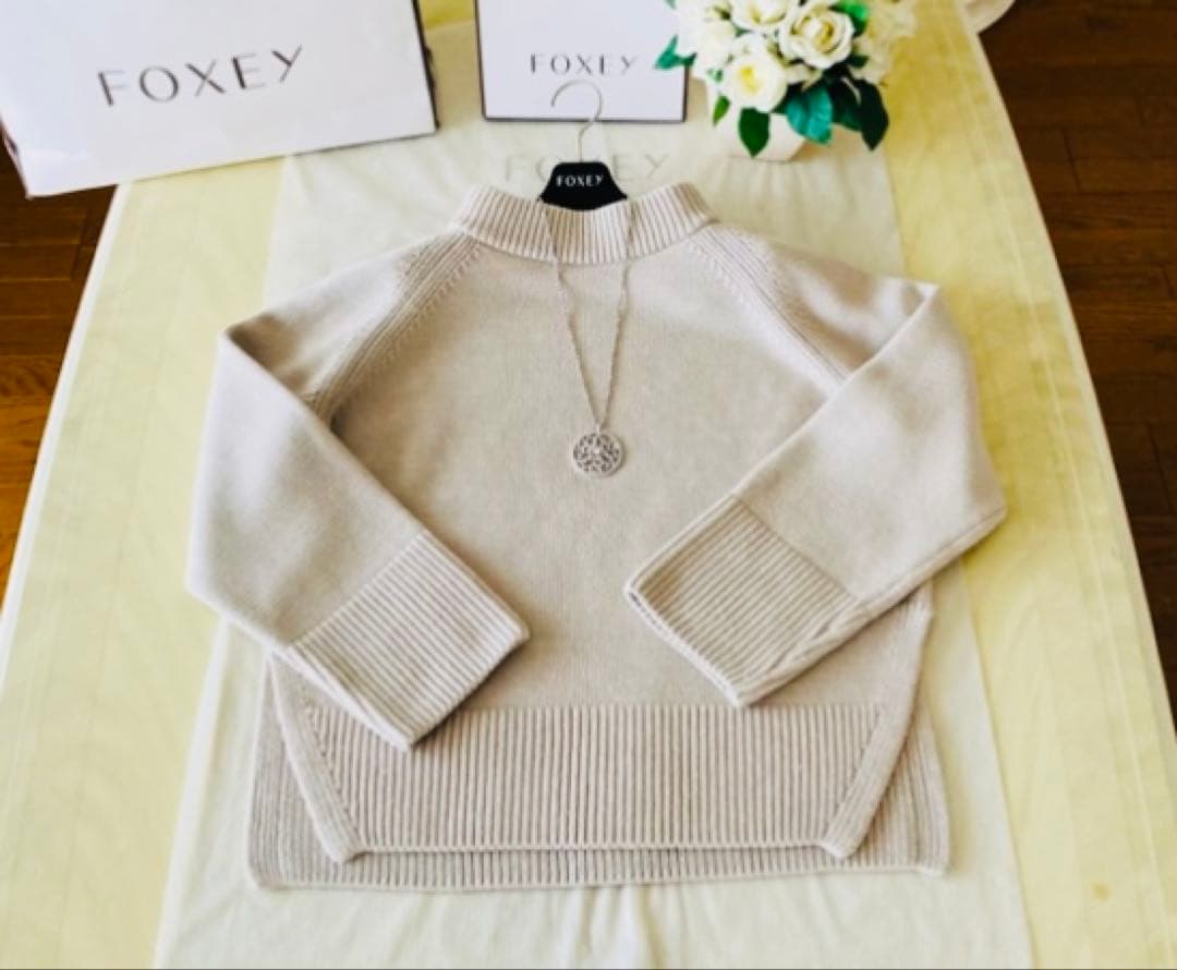 フォクシー　 デイジーリン しっとりウールセーター Hampton Madam