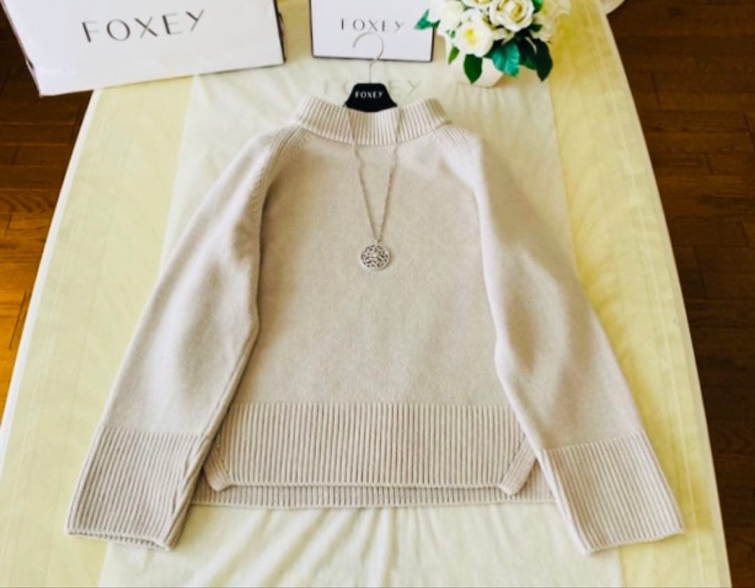 フォクシー　 デイジーリン しっとりウールセーター Hampton Madam