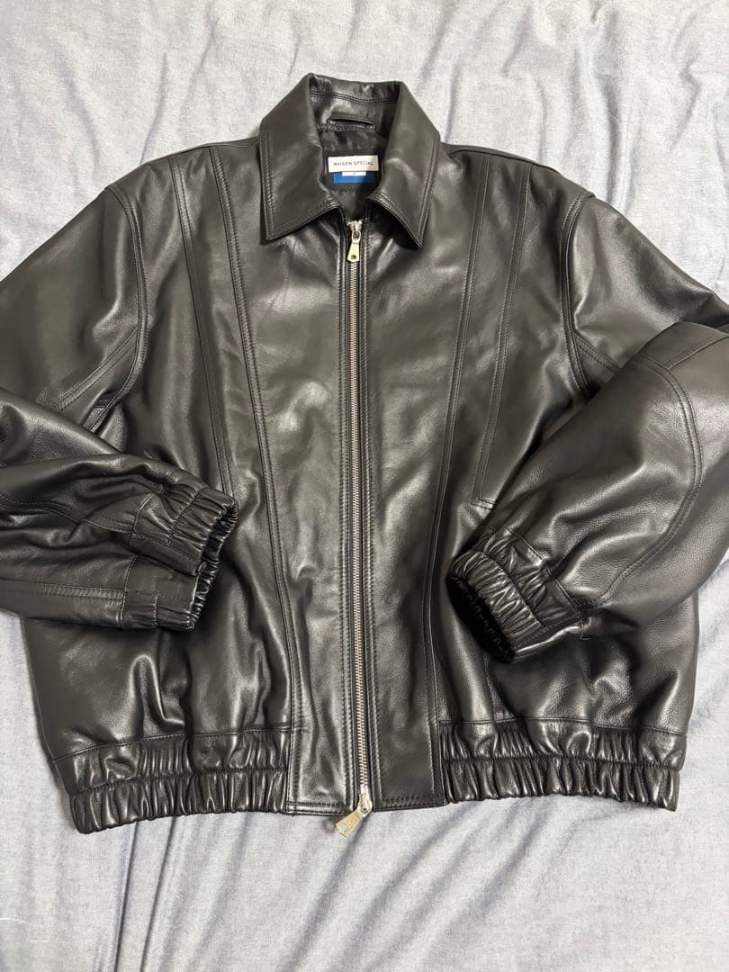 メゾンスペシャル シープレザーシングルカラーブルゾン ブラック サイズ1