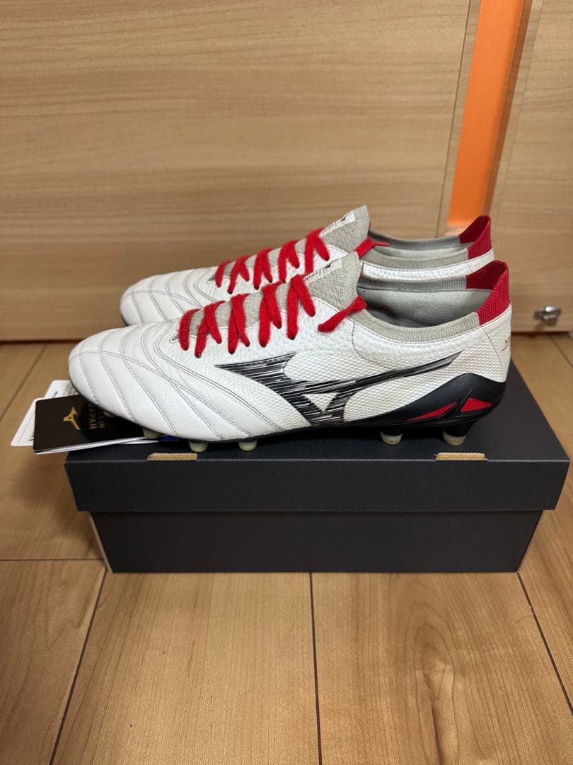 モレリア　ネオ　4β JAPAN 26.5cm