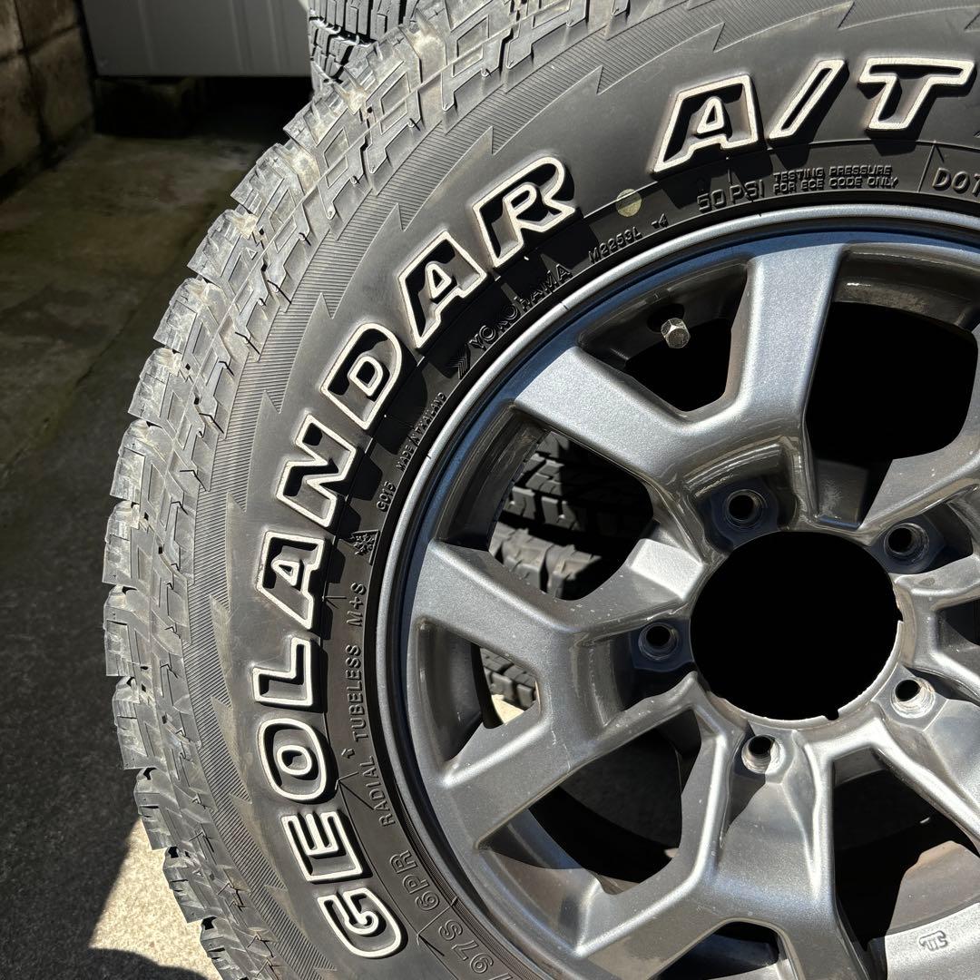 シエラ　ジオランダー　純正アルミホイール