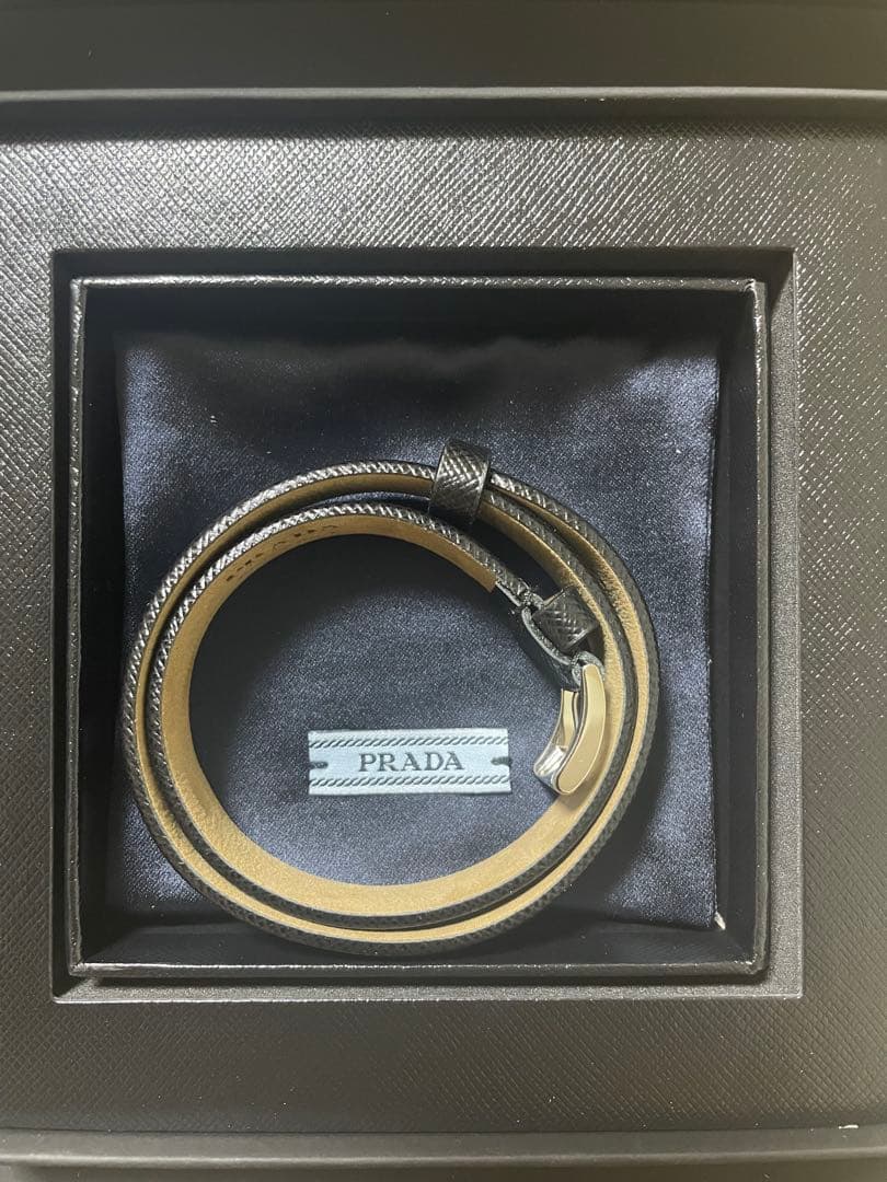 【超レア新品未使用】PRADA×CENTURION ウェアラブル