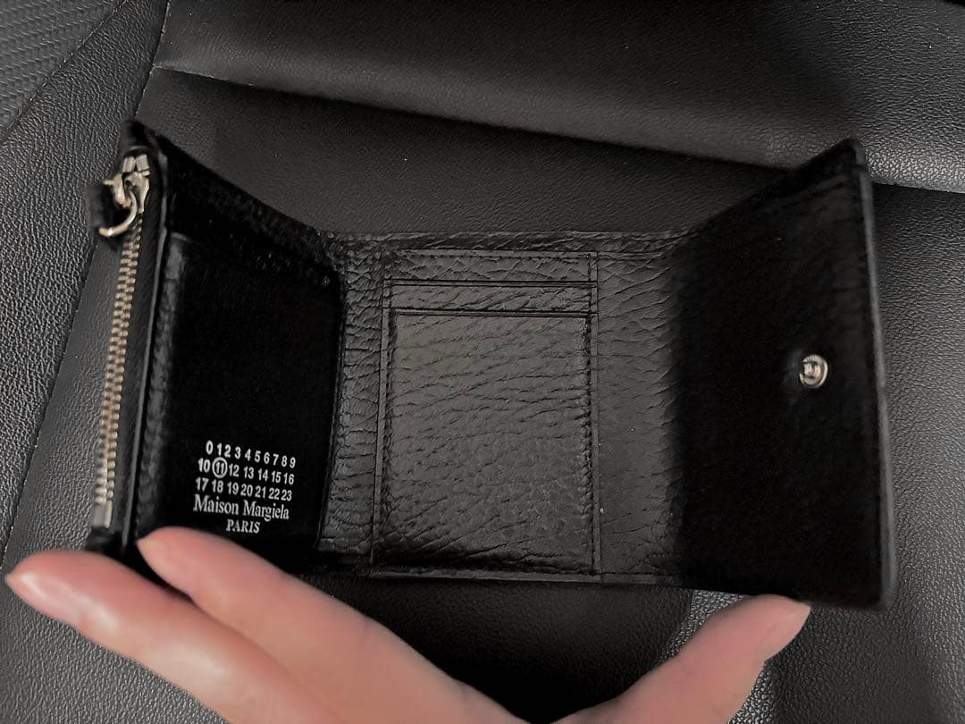 マルジェラ 3つ折り財布