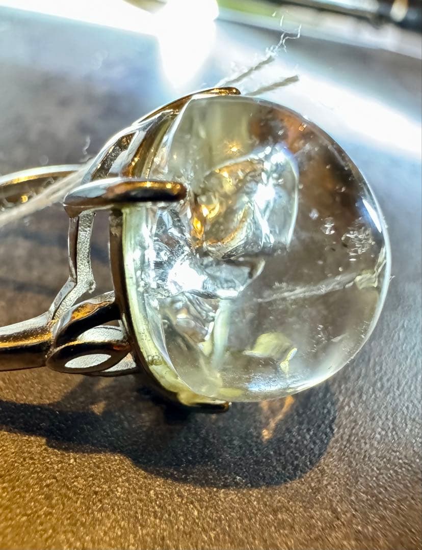 【超レア高品質品】水入り&水晶貫入クウォーツinクウォーツ　の　リング