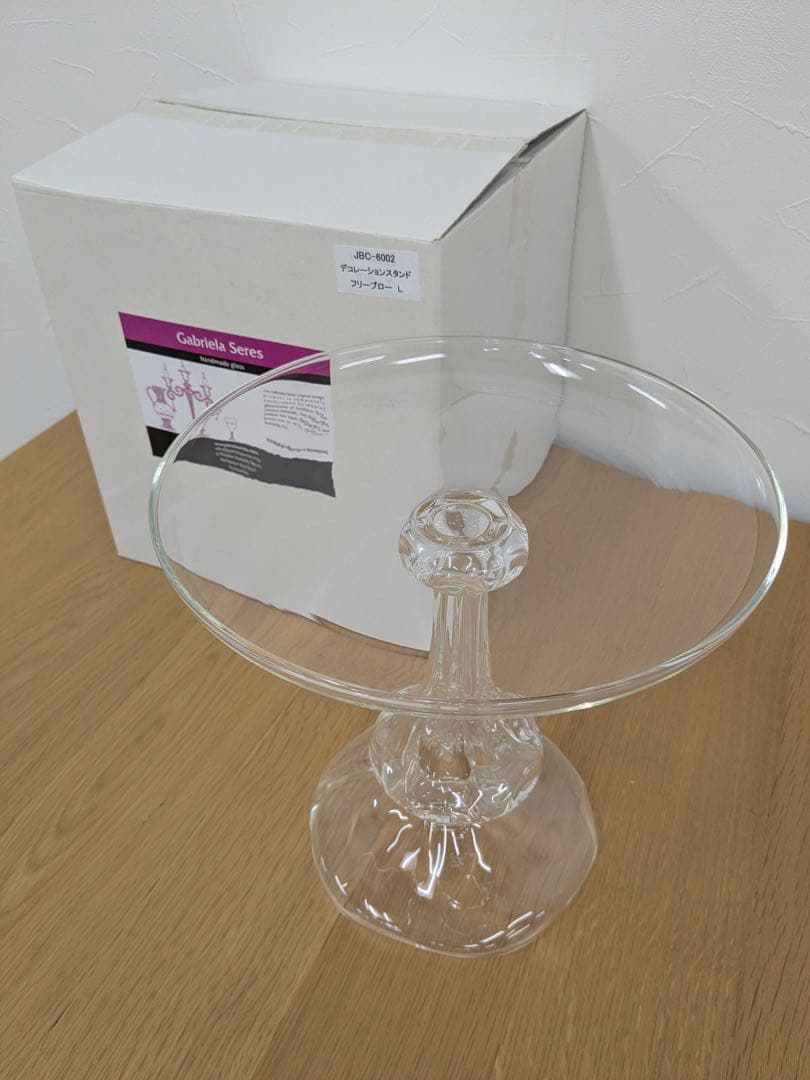 Gabriela Seres ガラス製　デコレーションスタンド