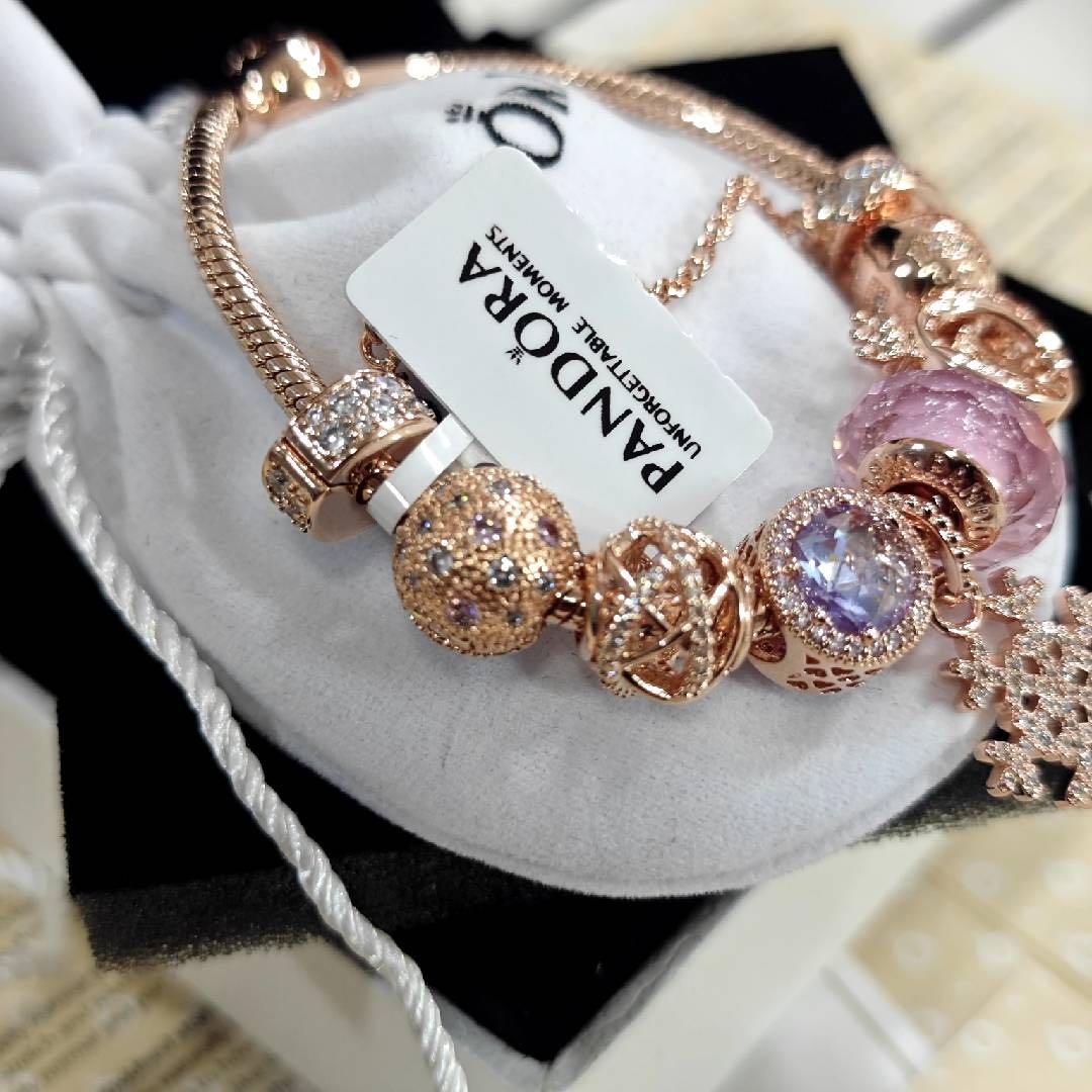 Pandora ローズゴールド ビーズブレスレット スノーフレークチャーム付き/