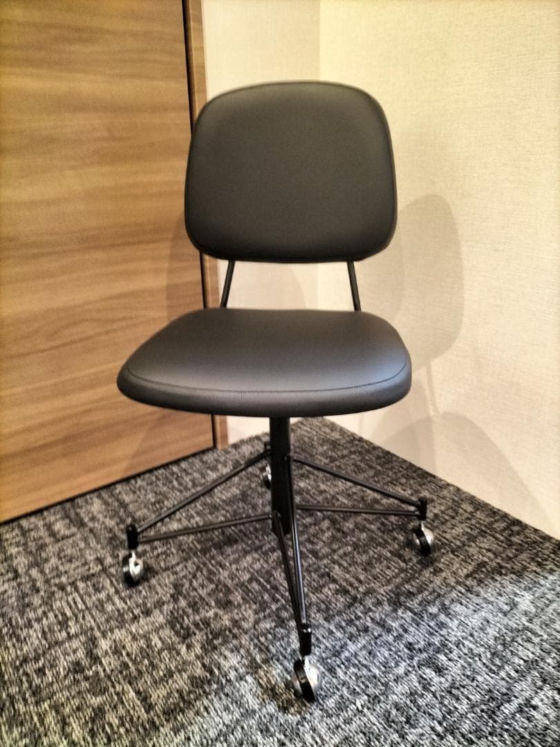 【2日限定SALE】デスクチェア1脚◆ピエール・ポラン(JTH06)