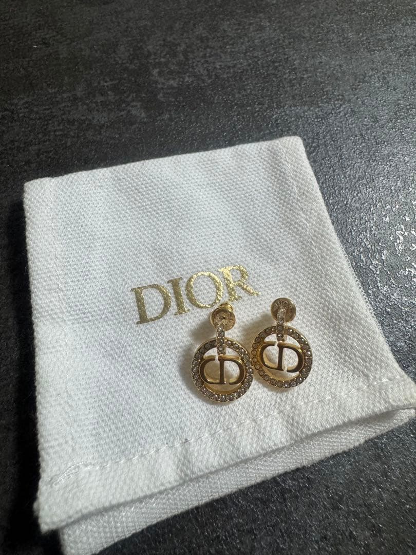 Dior Petit CD ピアス ゴールド