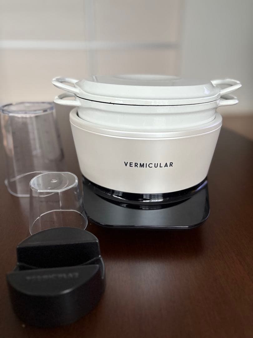 バーミキュラ　ライスポットミニPH19A レシピブックと軽量カップ2個付き