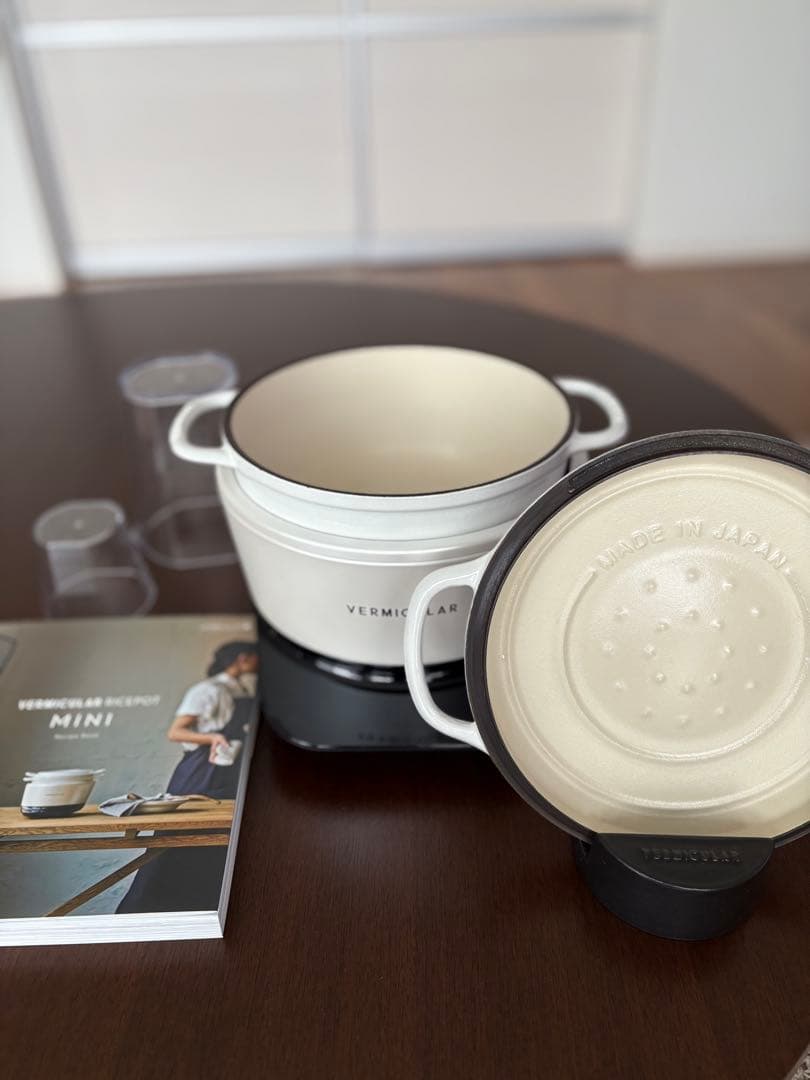 バーミキュラ　ライスポットミニPH19A レシピブックと軽量カップ2個付き