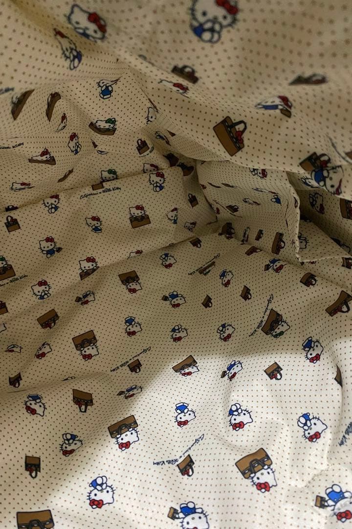 未使用　LeSportsac Hello Kittyコラボ　ボア　バッグ