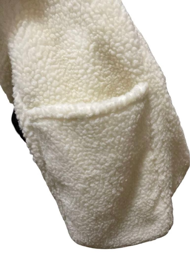 未使用　LeSportsac Hello Kittyコラボ　ボア　バッグ