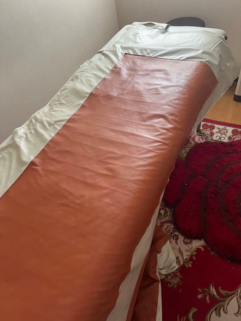 EUROPEAN LUXURY TREATMENT サウナ 岩盤浴マット