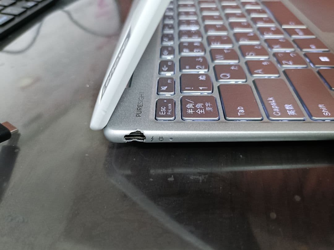 値下 Lenovo Yoga Slim 7 Carbon 13世代CPU