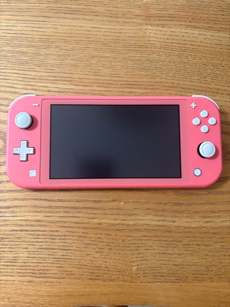 yuchan専用　Nintendo Switch Lite コーラルピンク
