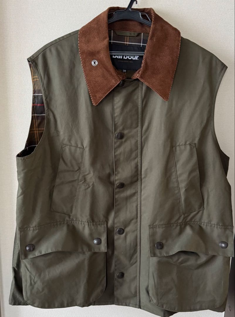 Barbour別注ベスト