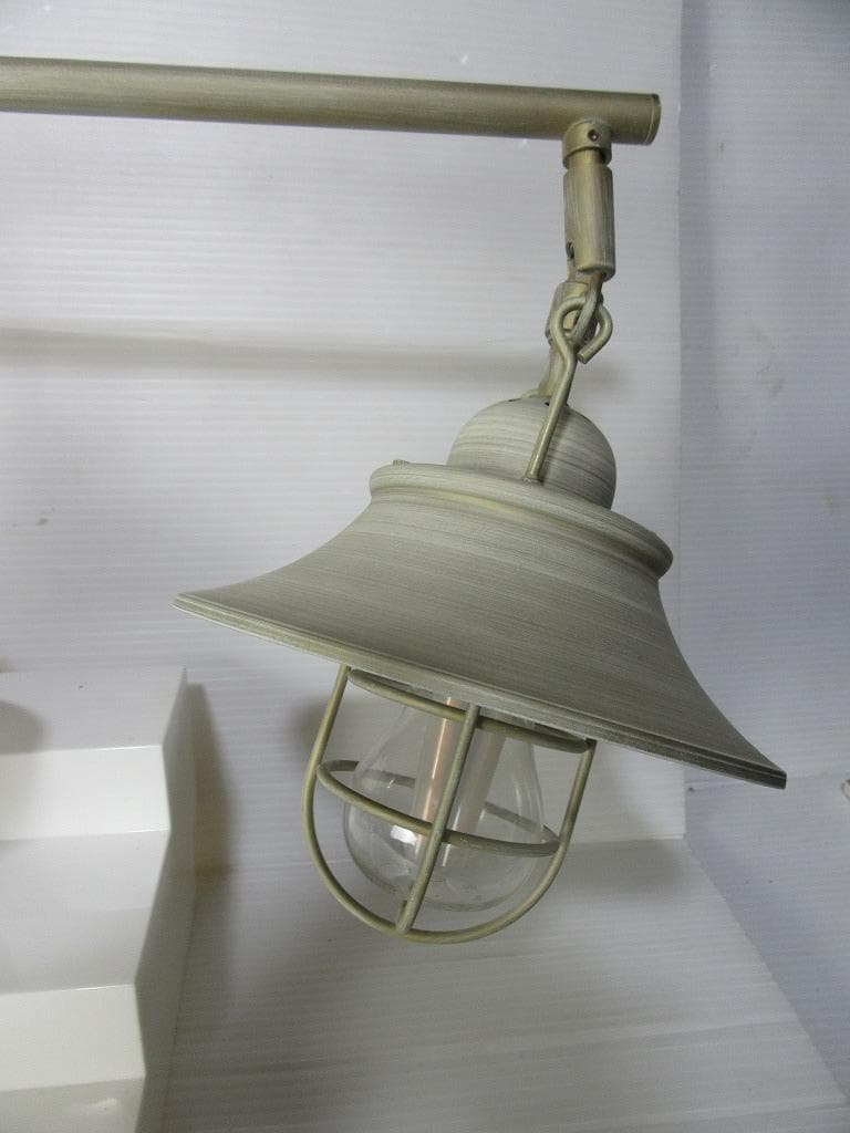 キシマ 　110cm スポットライト 4灯 AMP51059　リモコン、電球付