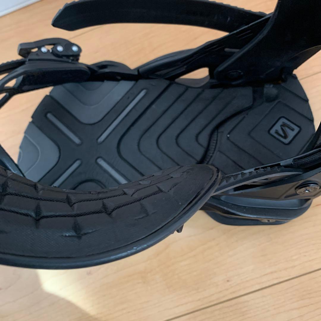 サロモン　ディフェンダー　サイズ　m