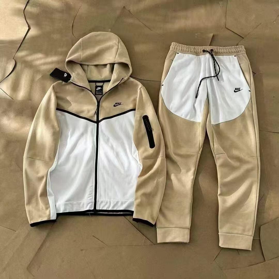 Nike ジャージ上下セット mサイズ