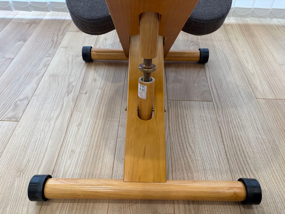 宮武製作所　プロポーションチェア　バランスチェア　姿勢矯正　学習　デスクチェア