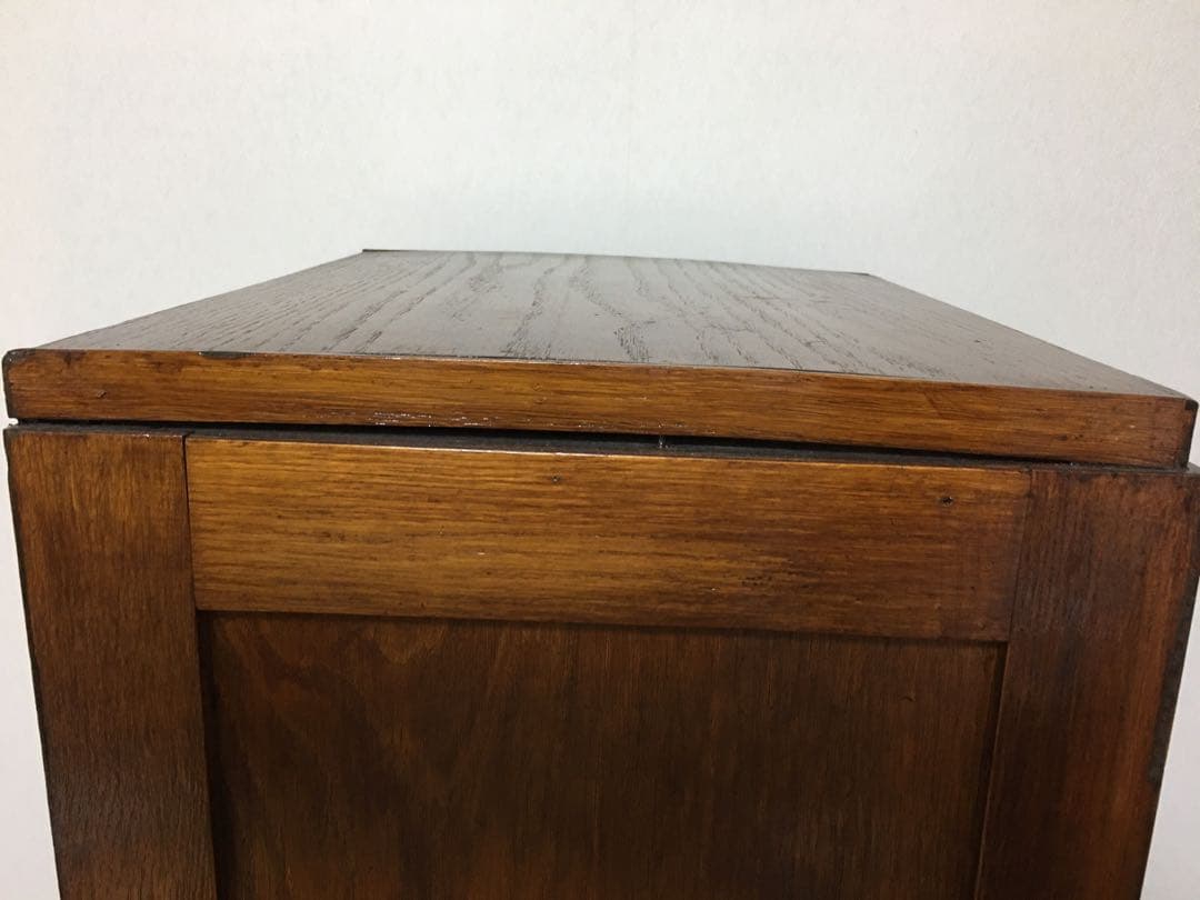 シャッター付きキャビネット　木製　店舗什器　アンティーク　ヴィンテージ棚